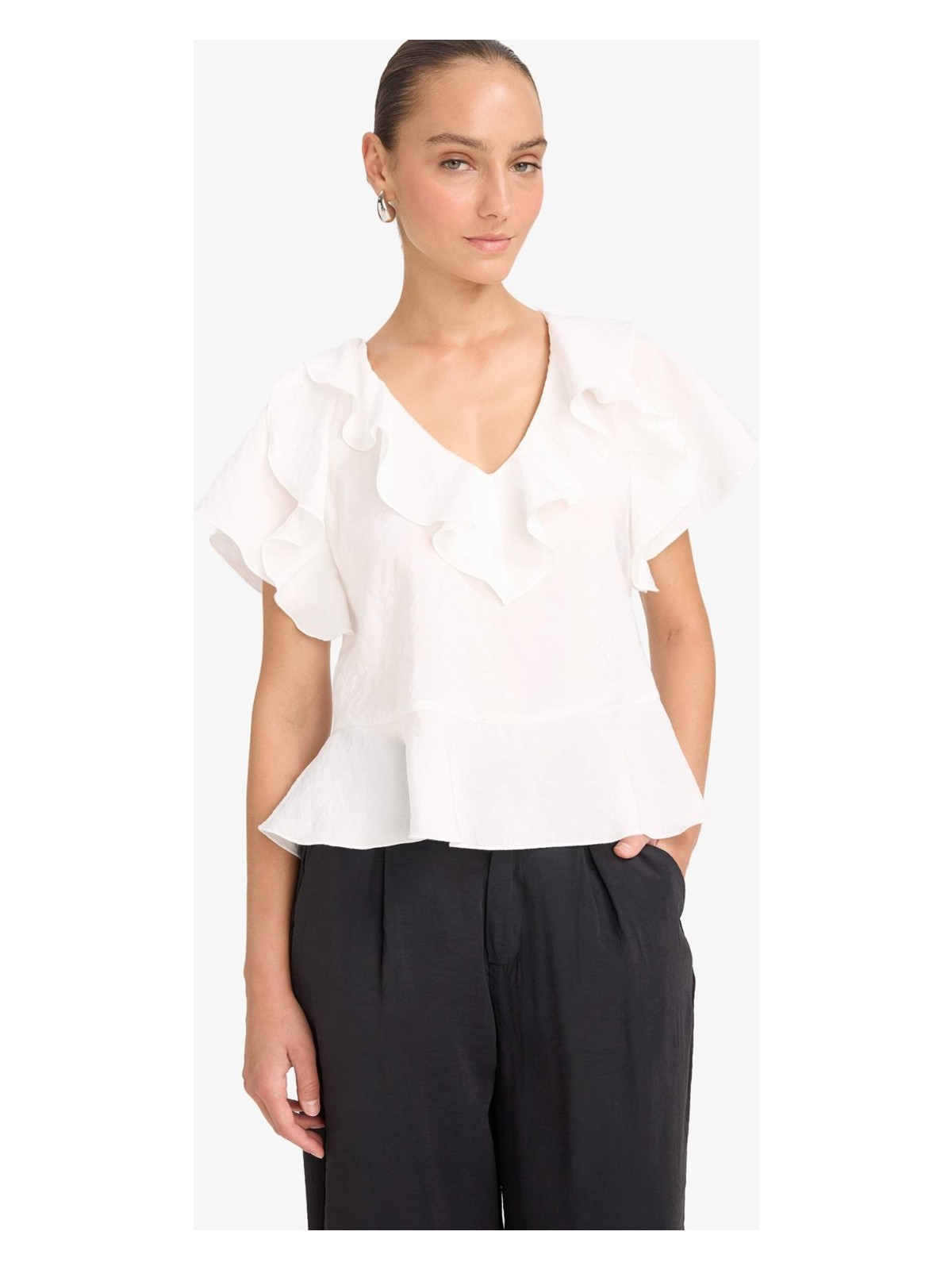 DeFacto Regular Fit V Yaka Modal Kısa Kollu Bluz F8319AX25AU - Görsel 8