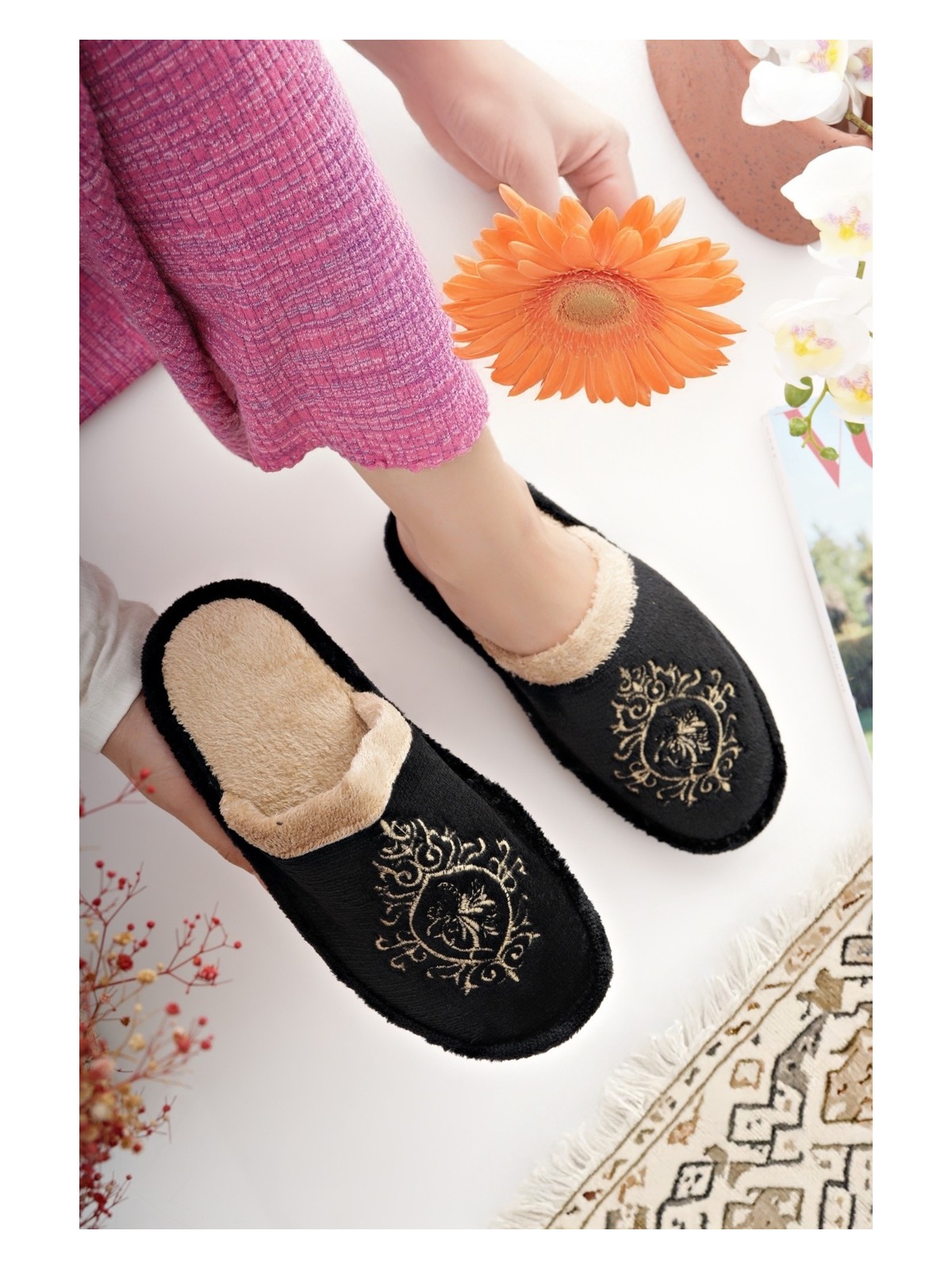 Moda Fırsat Kadın Ev Terliği Peluş Yıkanabilir Içi Yünlü Kürklü Terlik Misafir Çeyiz Bohça Gelin Terliği - Görsel 4