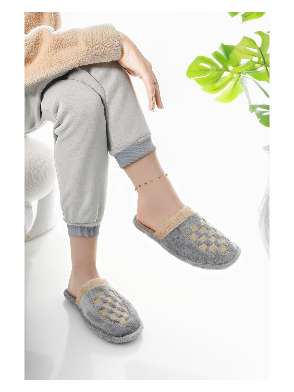 Moda Fırsat Kadın Ev Terliği Peluş Yıkanabilir Içi Yünlü Kürklü Terlik Misafir Çeyiz Bohça Gelin Terliği - Görsel 3