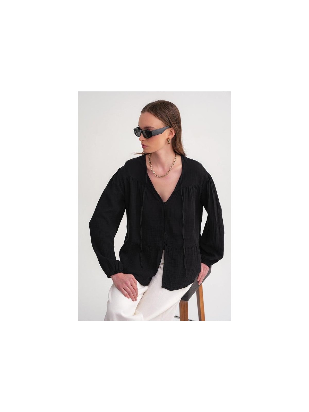 Mixray 4563 Kadın Yakası Bağlamalı Kolu Lastikli Bol Müslin Gömlek Siyah