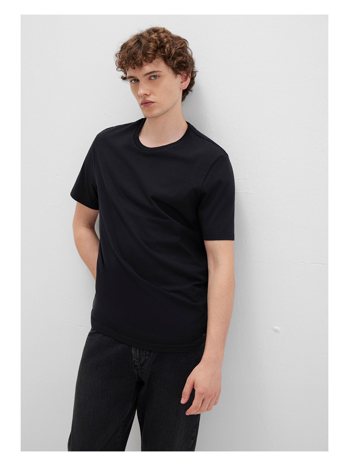 Mavi Siyah Basic Tişört 065574-900 - Görsel 8