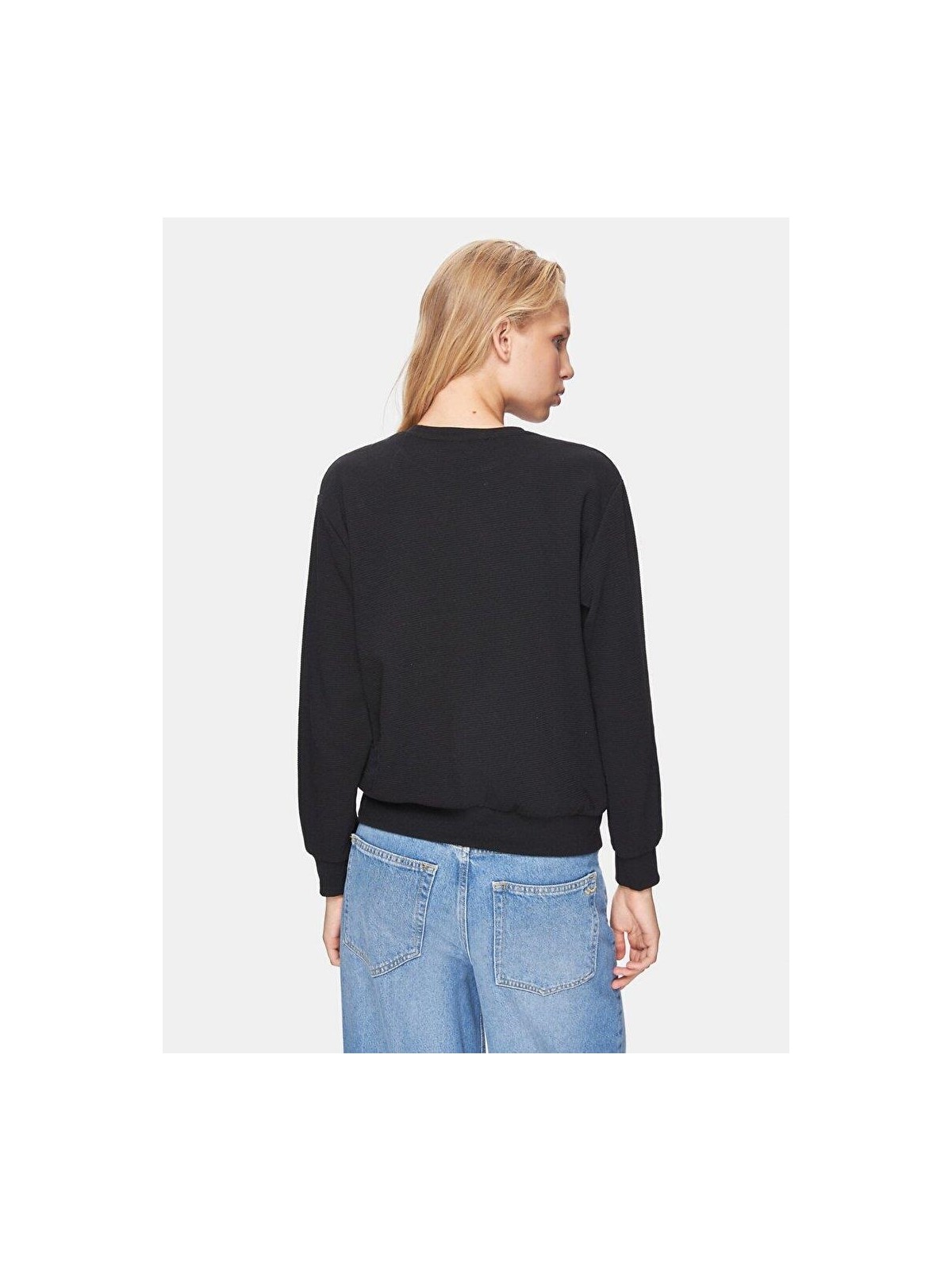 LTB Kadın Sıfır Yaka Uzun Kollu Siyah Sweatshırt - Görsel 8