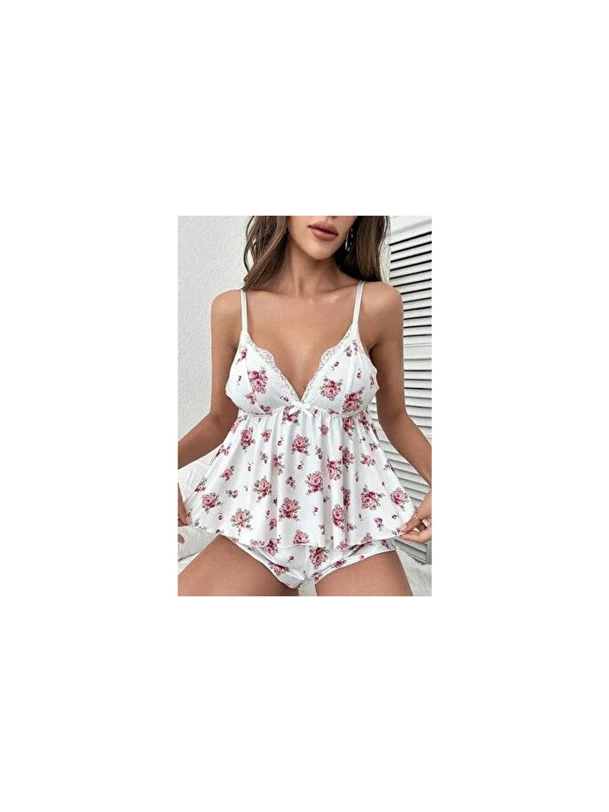 Bella Notte Çiçek Desenli Dantel Detaylı Pijama Takımı 2 Parça Beyaz Renk