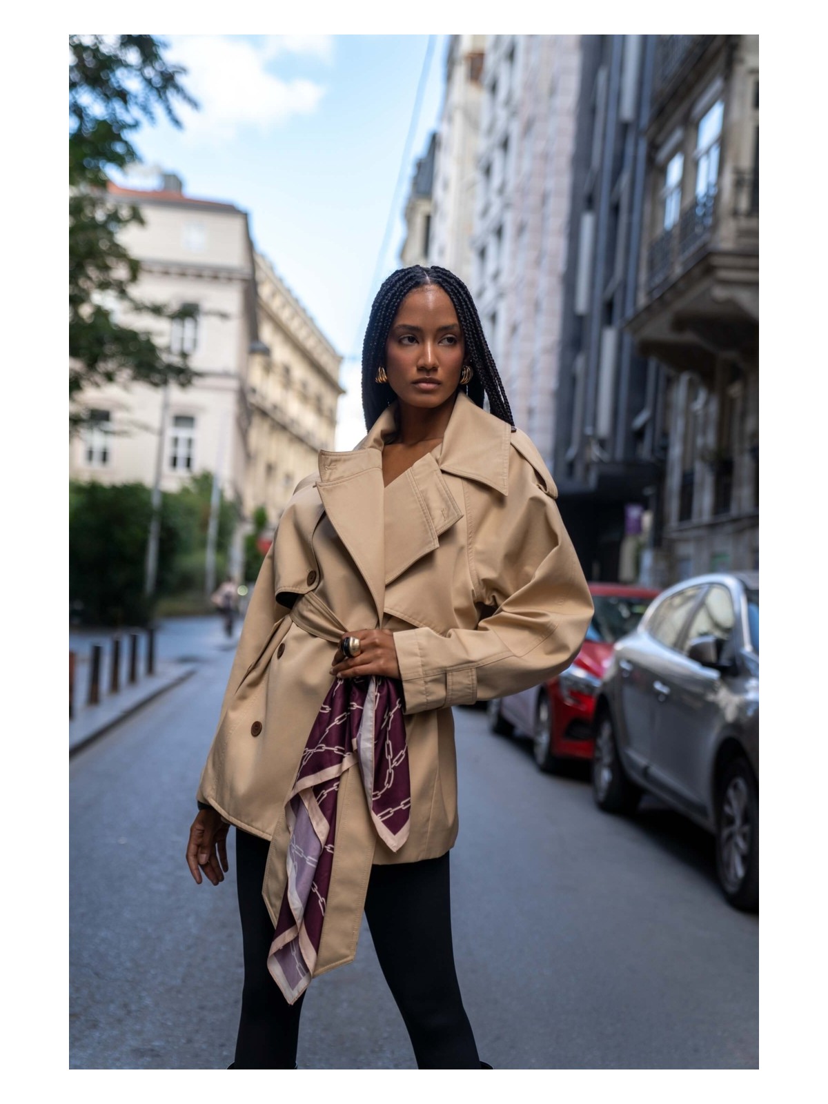 Mai Tyra Haki Kemerli Kısa Trençkot - Görsel 4