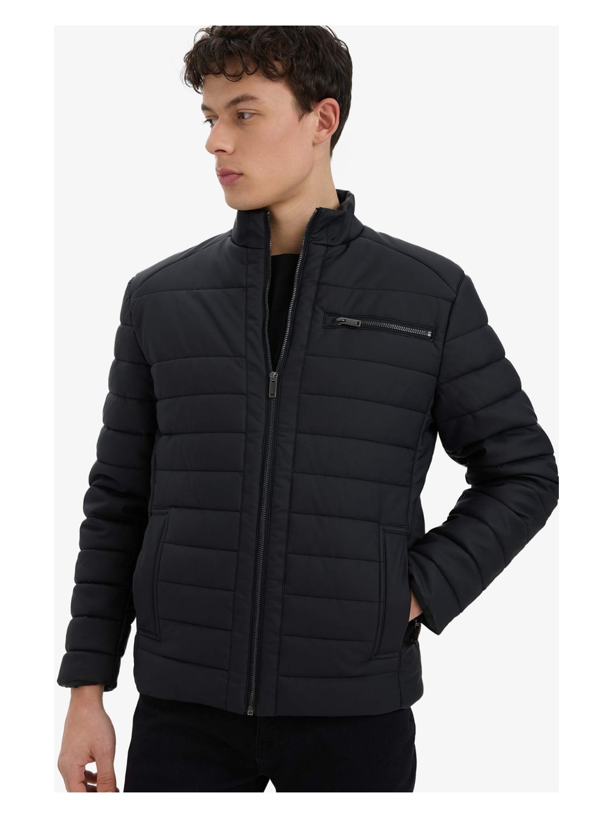 DeFacto Su İtici Slim Fit Dar Kesim Dik Yaka Fermuarlı İç Cepli Suni Deri Ceket Mont X4014AZ25WN