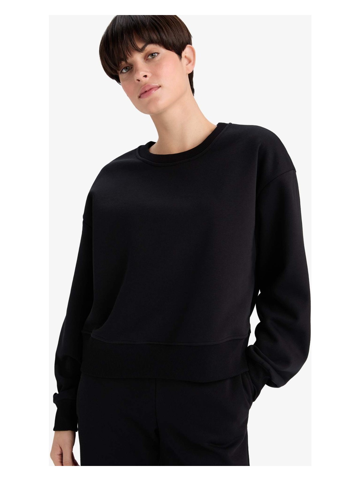 DeFacto Boxy Fit Bisiklet Yaka Basic Düz Sweatshirt B8568AX25AU