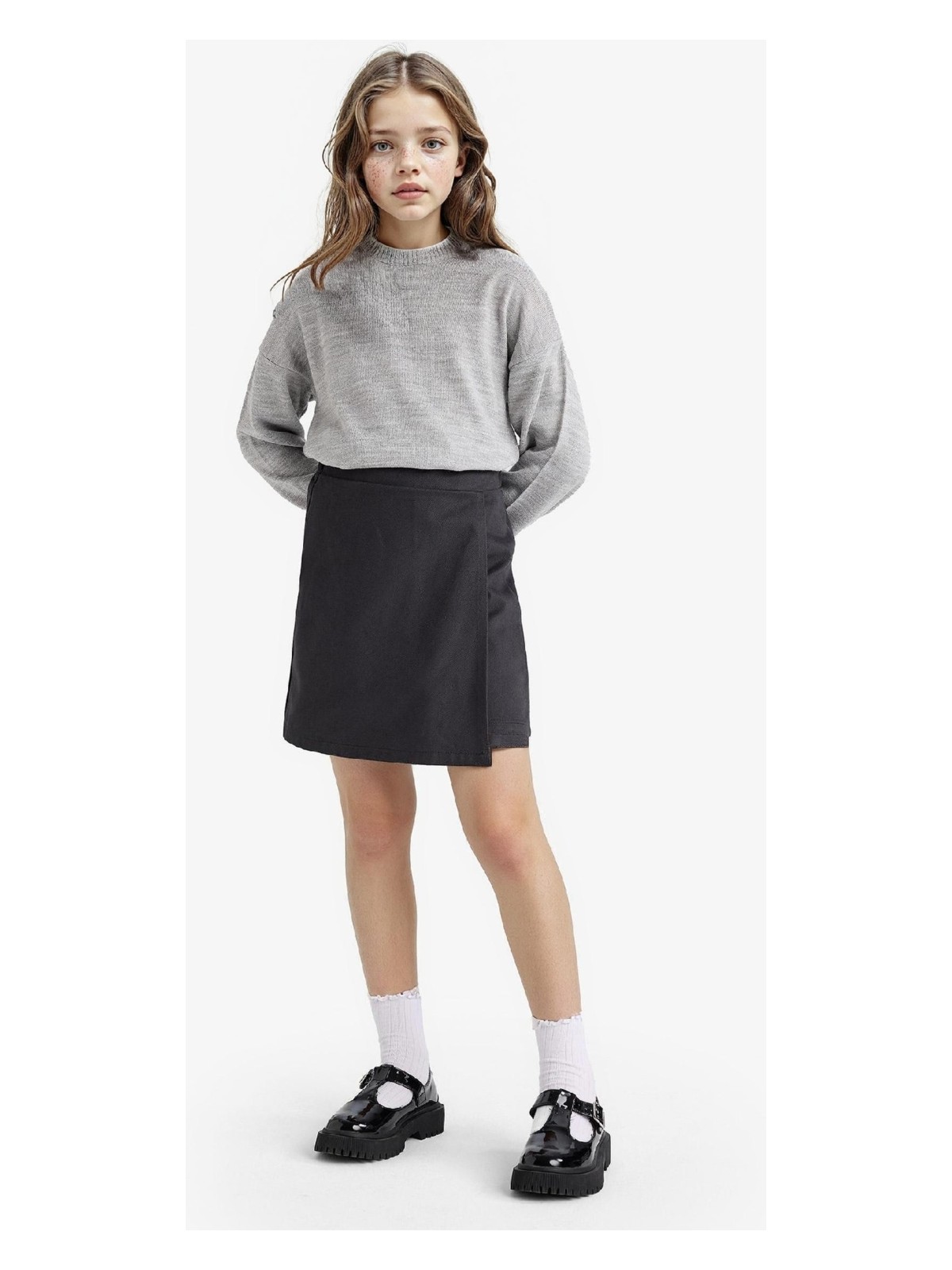 DeFacto Okul Beli Lastikli Gabardin Şort Etek Kız Çocuk F1434A825AU - Görsel 4