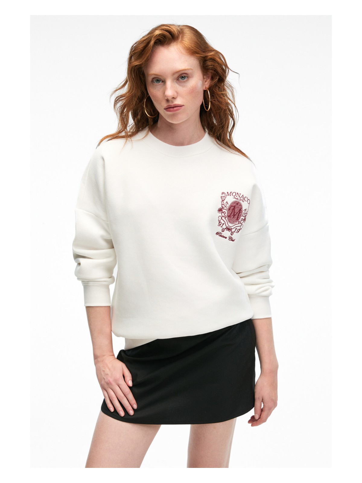 Grimelange AUDRA Kadın Oversize Yuvarlak Yaka Nakış Detaylı Bordo Sweatshirt - Görsel 3