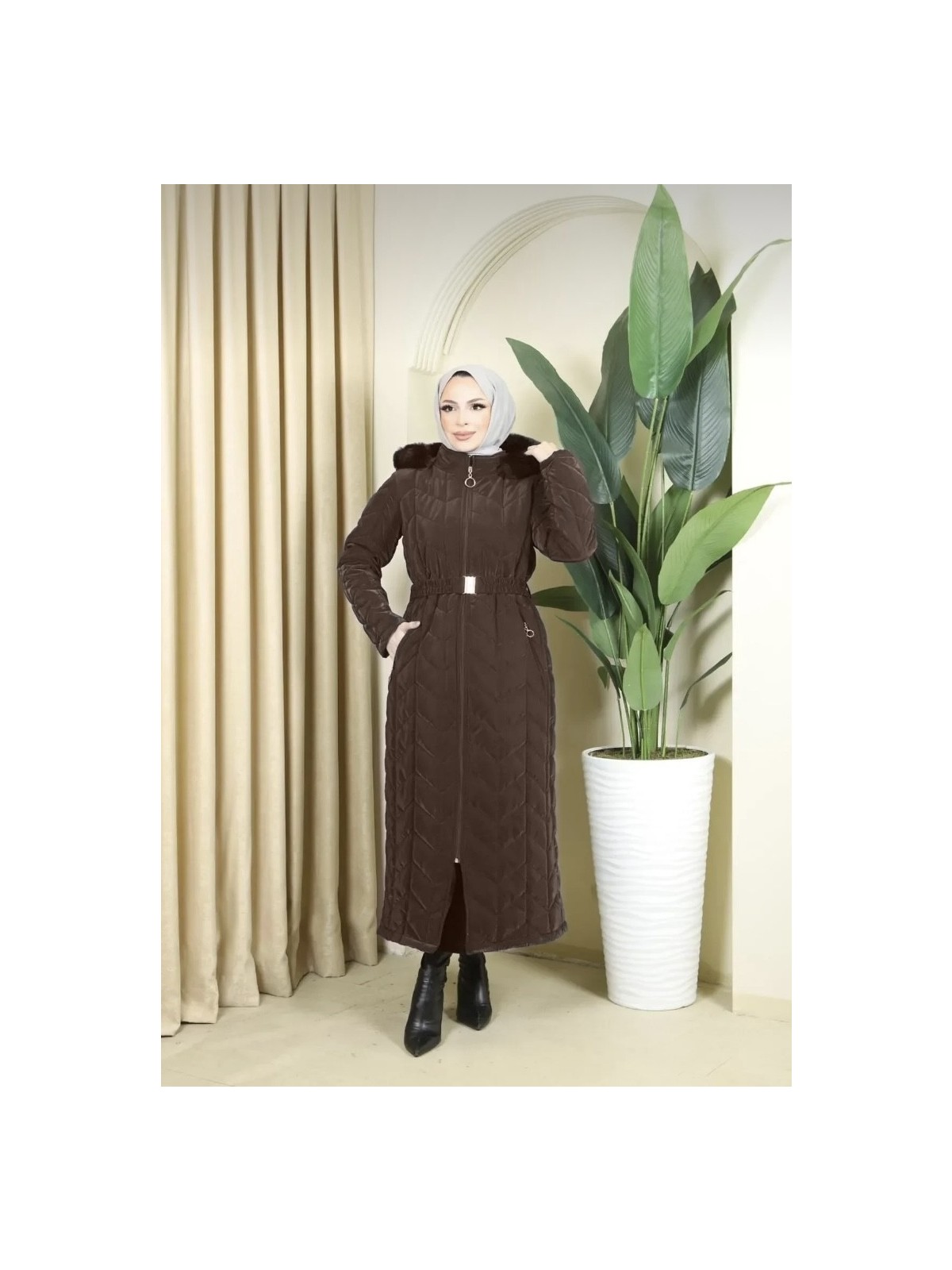 Nadide Kadın Büyük Beden Nova Kumaş Içi Astarlı Kapüşonlu Tam Boy Genç Kapitone Mont