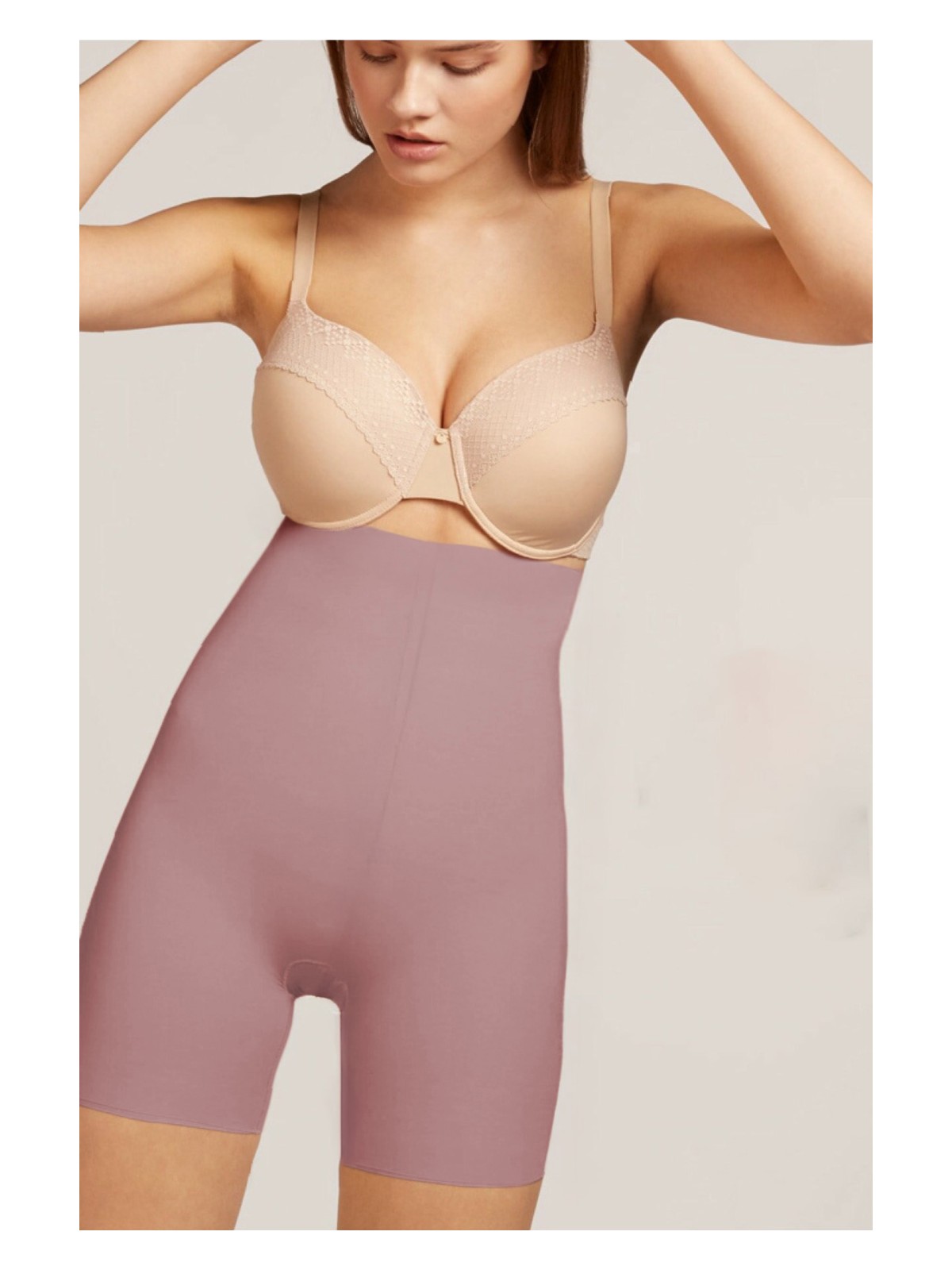 Mistirik Porfy Model Dikişsiz Toparlayıcı Lazer Kesim Kısa Şort - Görsel 9