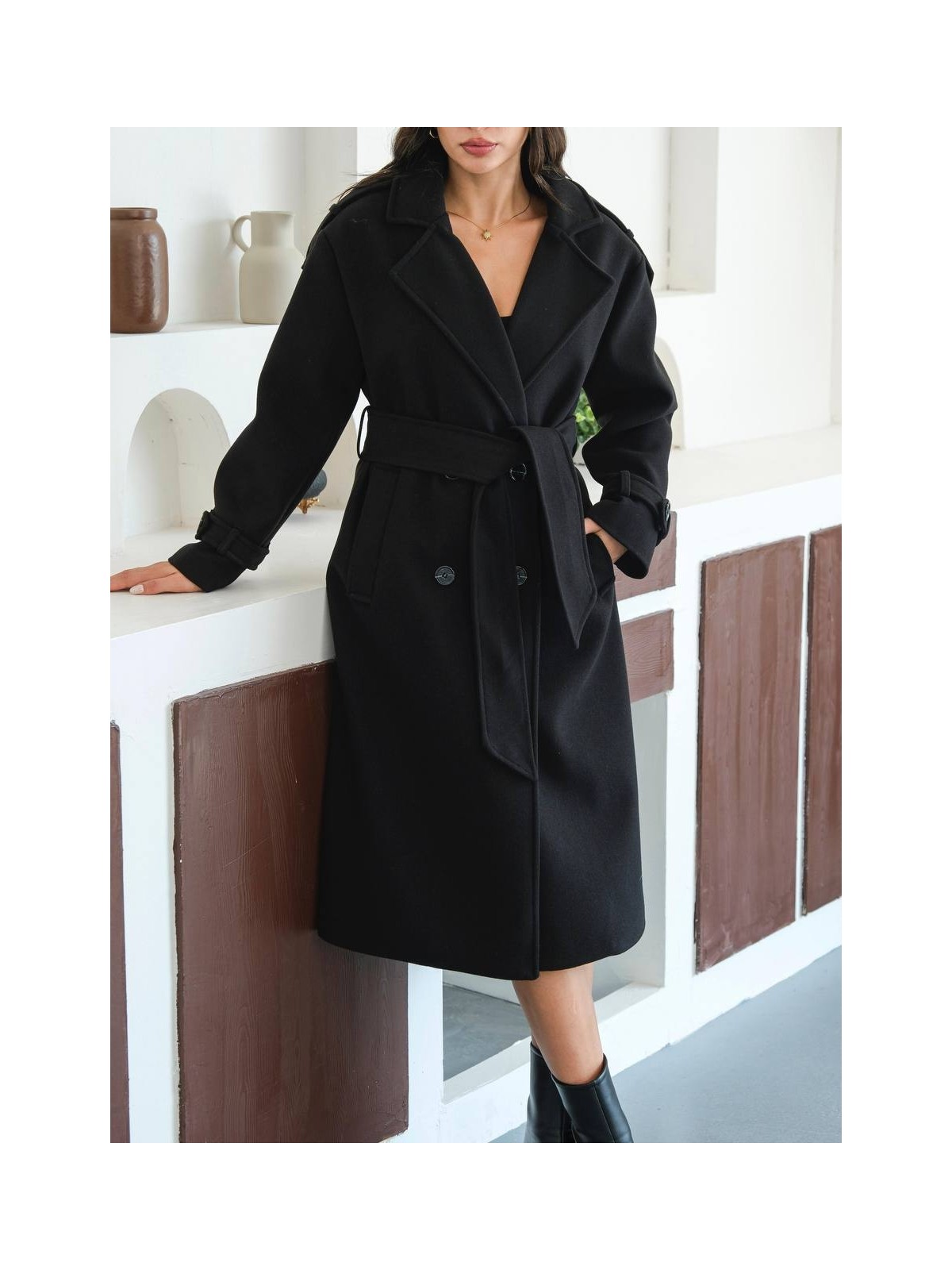 Arzu Has Butik Yeni Sezon Kruvaze Yaka Kuşaklı Astarlı Ithal Kaşe Kaban