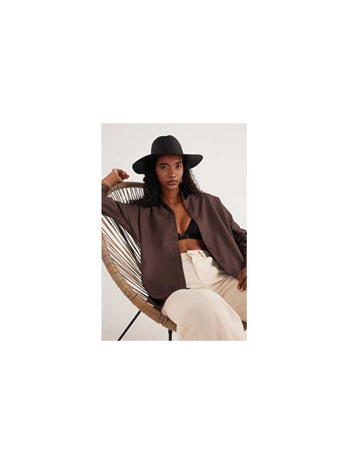 Tudors Kadın Oversize Rahat Kesim Spor Yaka Uzun Kollu Basic Düz Vizon Gömlek - Görsel 3