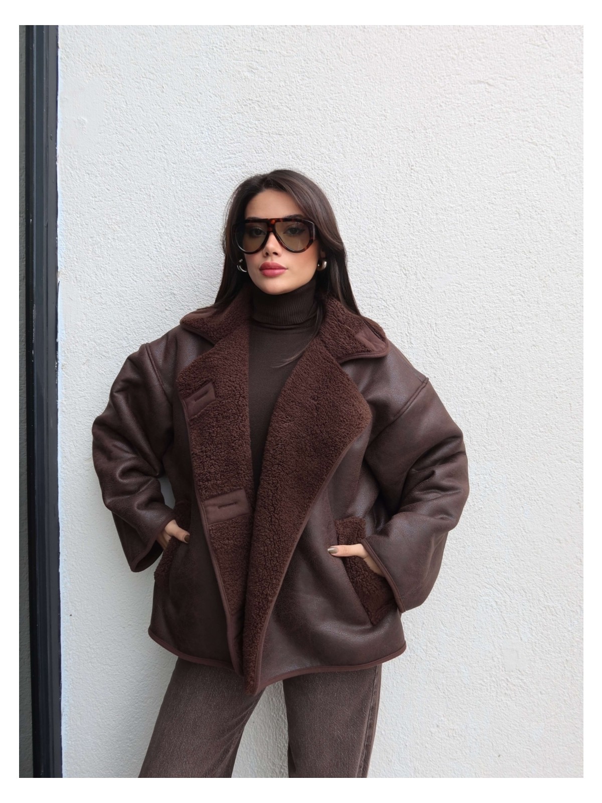 Esra Helvacı Kahve Düğmeli Süet Ceket