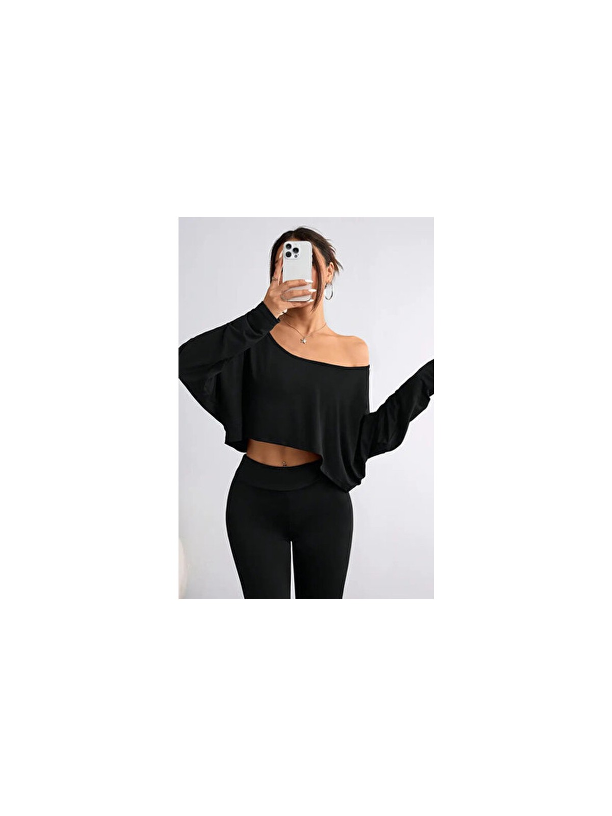 Tarz Cool Lacivert Kadın Oversize Düşük Omuz Kayık Yaka Pamuklu Uzun Kollu Crop T-Shirt - Görsel 5