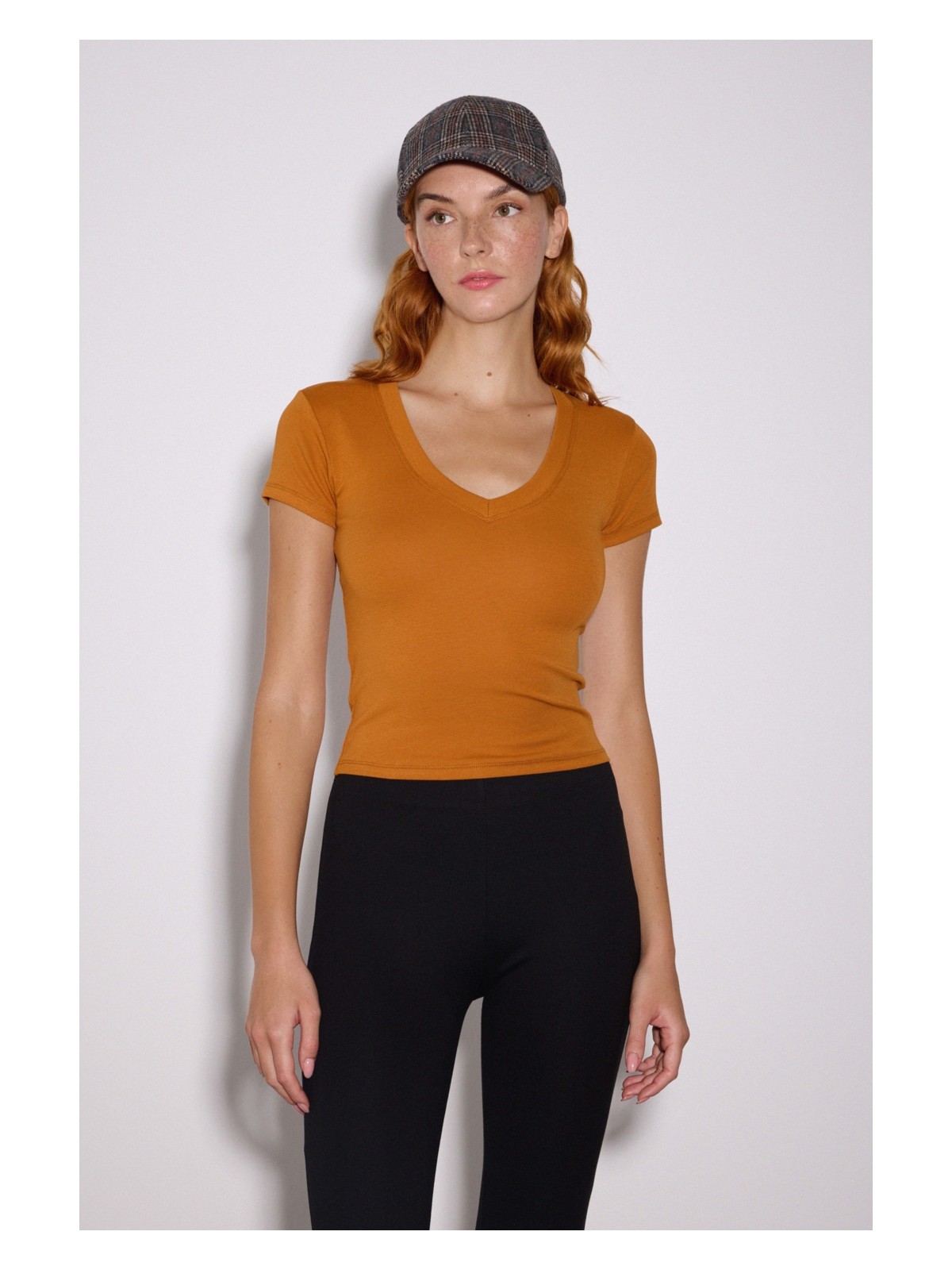 Babokah V Yaka Kısa Kol Üst