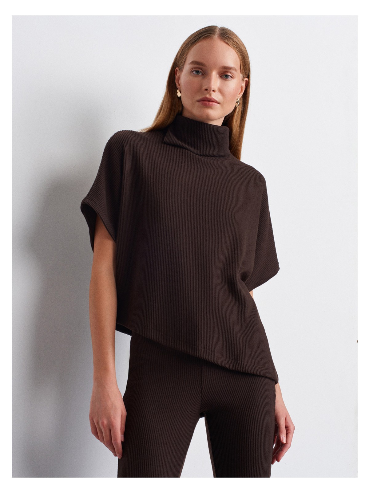 Dilvin 32239 Asimetrik Kesim Boğazlı Top-Siyah - Görsel 7