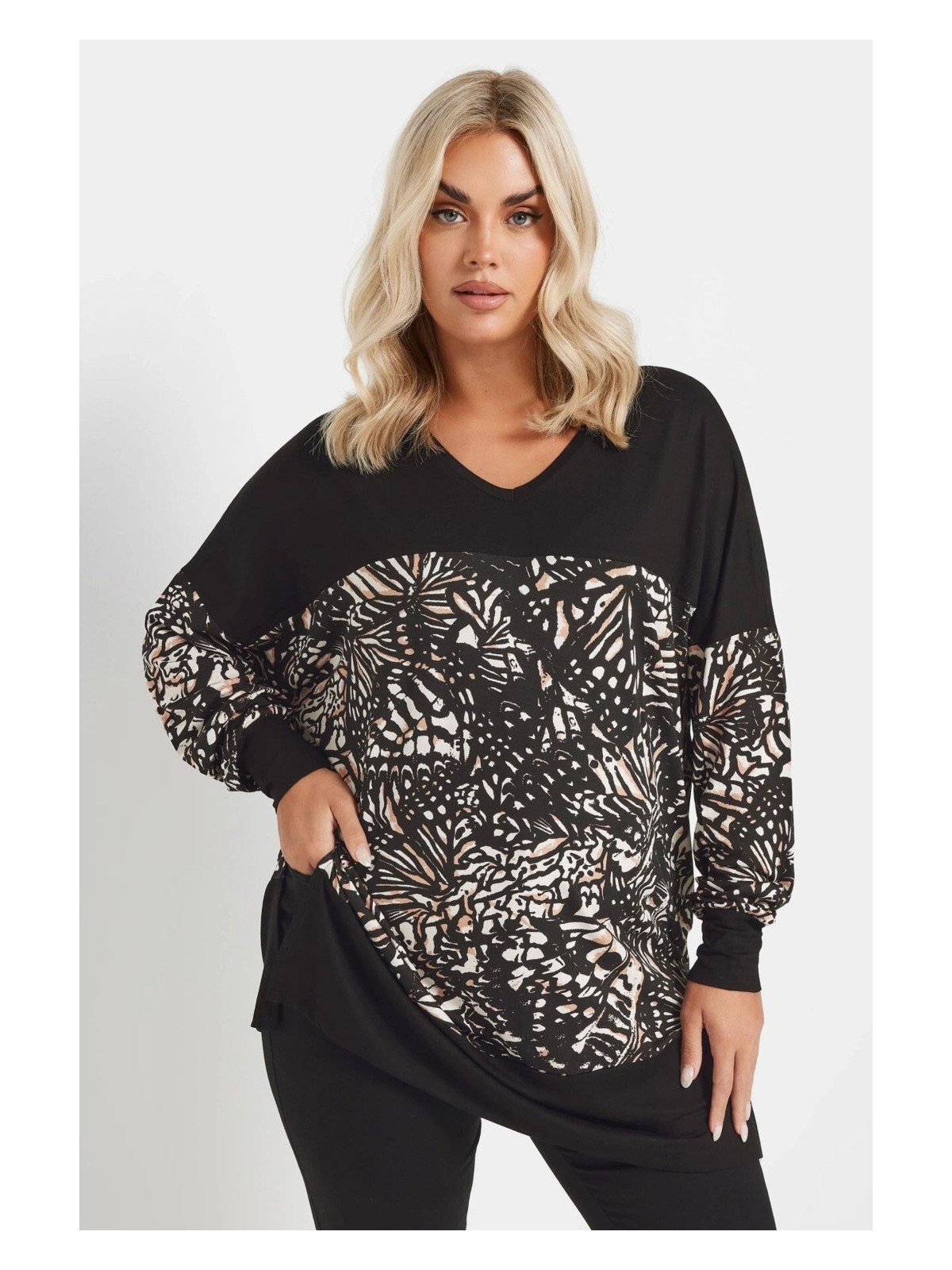 Stil Diva Büyük Beden V Yaka Uzun Kollu Bileği Lastikli Yırtmaçlı Bluz 303724