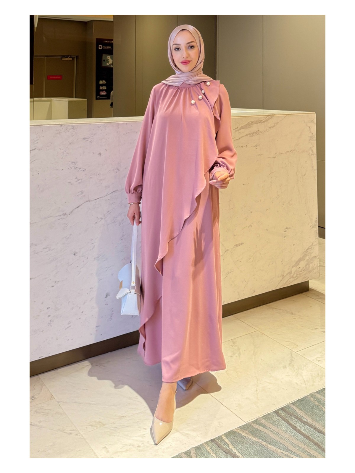 Tesettür Diyarı Krep Kumaş Yakası Inci Detaylı Levanur Elbise- Antrasit - Görsel 5