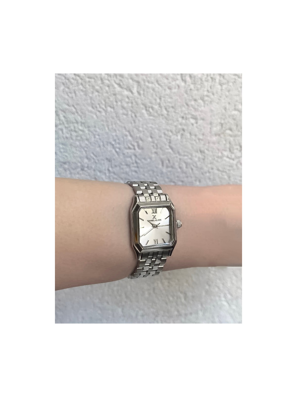 Daniel Klein DKE.1.10921 Kare Kadran 3 Atm Suya Dayanıklı Kadın Kol Saati
