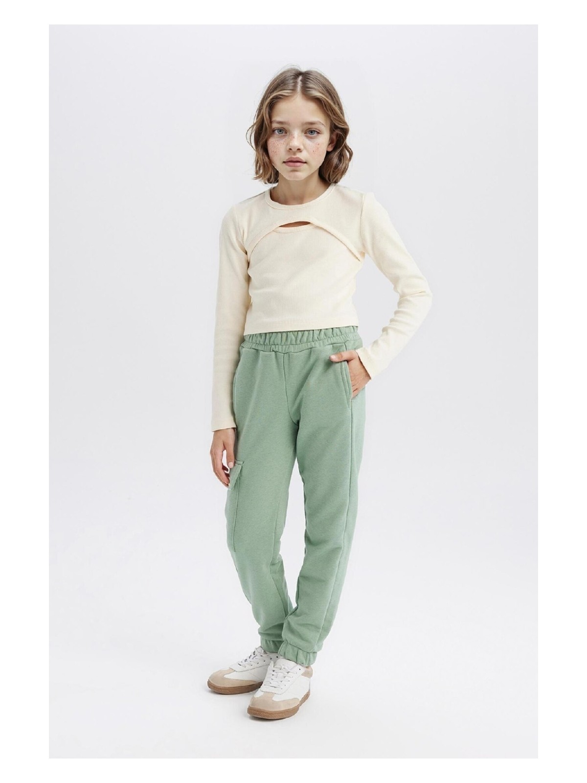 DeFacto Kargo Cepli Beli Paçası Lastikli Jogger Eşofman Altı Kız Çocuk D2872A824WN