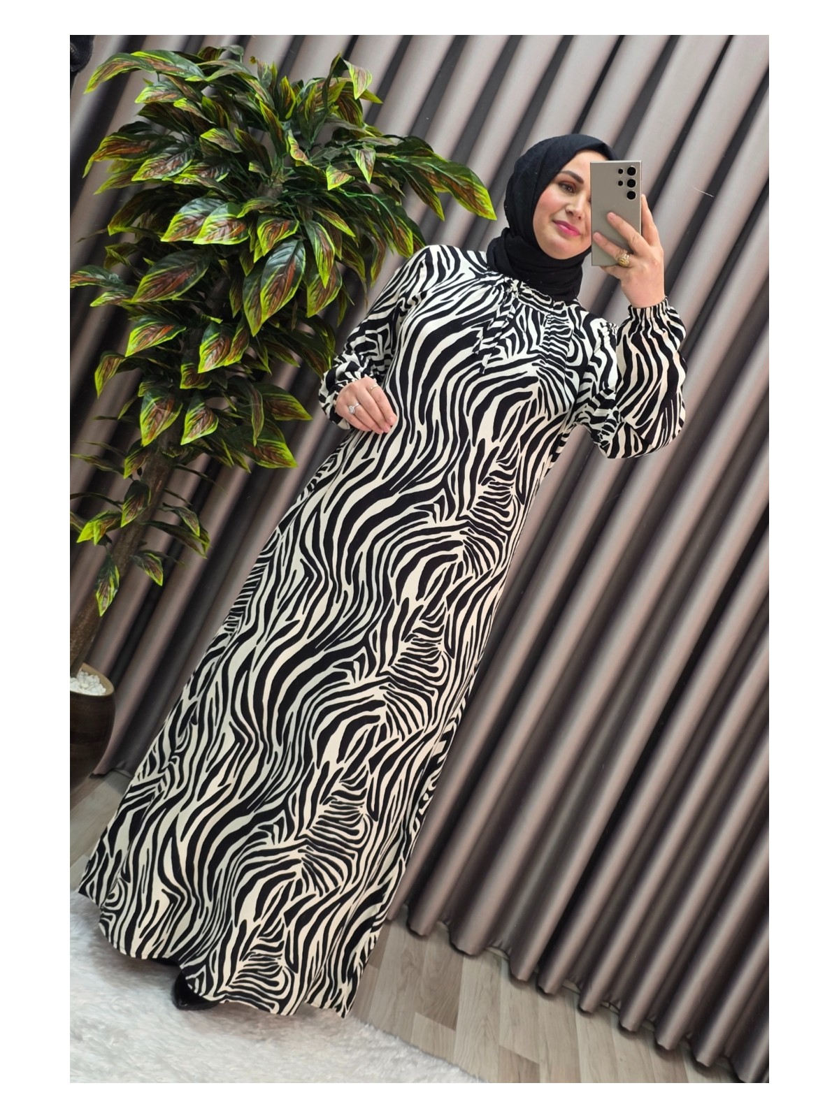 Elmas Tesettür Kadın Tesettür Giyim Büyük Beden Zebra Desen Elbise - Görsel 5