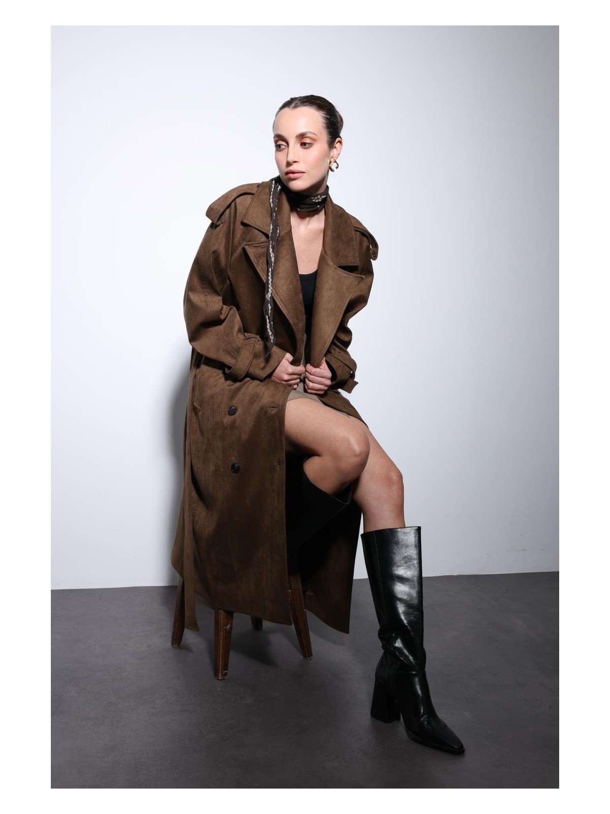 Antioch Taba Kruvaze Süet Görünümlü Premium Kadın Trençkot - Görsel 5