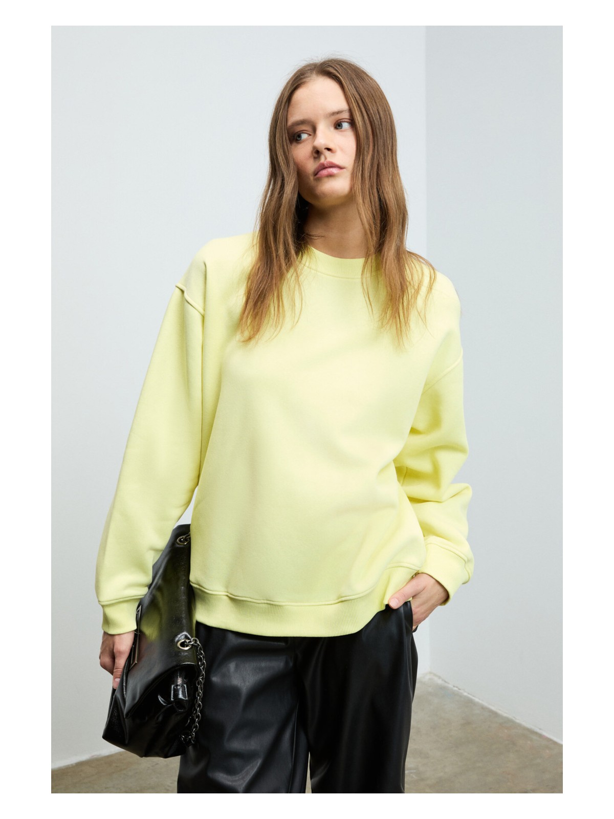 Grimelange KARIUS Kadın Organik Pamuklu İçi Polarlı Oversize Yuvarlak Yakalı Sarı Sweatshirt