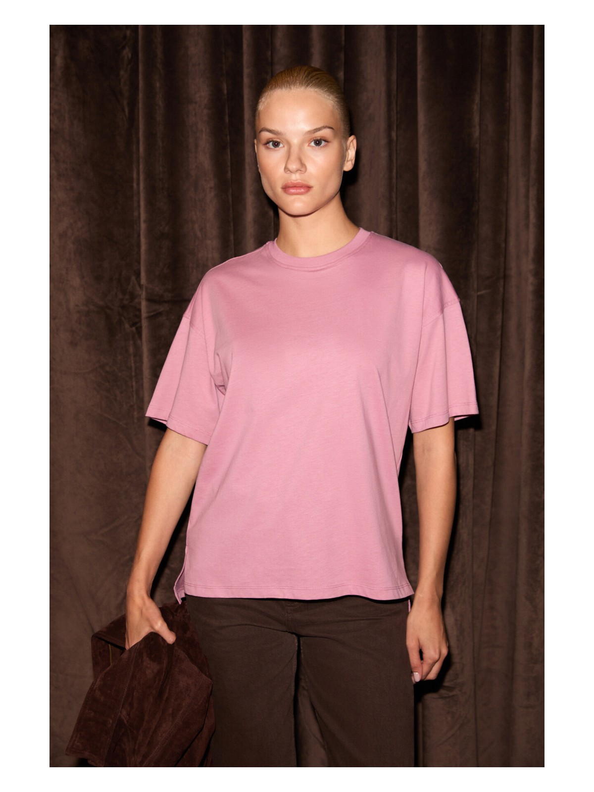 Grimelange Jemmy Kadın %100 Organik Pamuk Relaxed Fit Yırtmaçlı Yuvarlak Yakalı Gül Kurusu T-Shirt