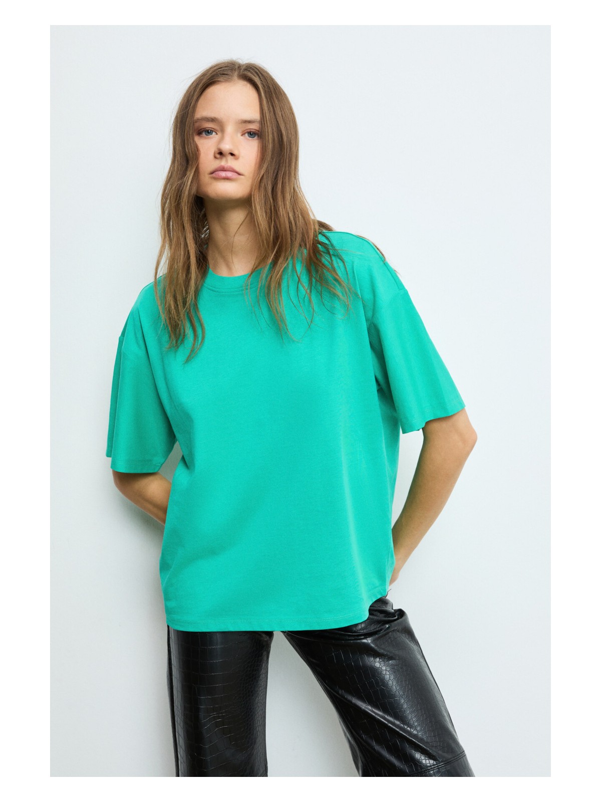 Grimelange LAGERTHA Kadın %100 organik Pamuklu Kalın Dokulu Oversize Fit Yuvarlak Yakalı Yeşil T-Shirt