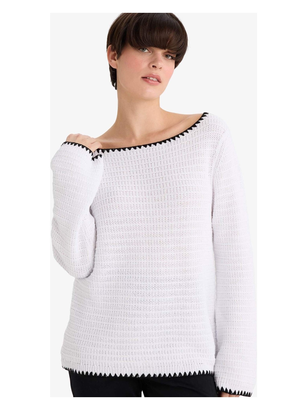 DeFacto Regular Fit Kayık Yaka Ajurlu Triko Kazak G3316AX25AU