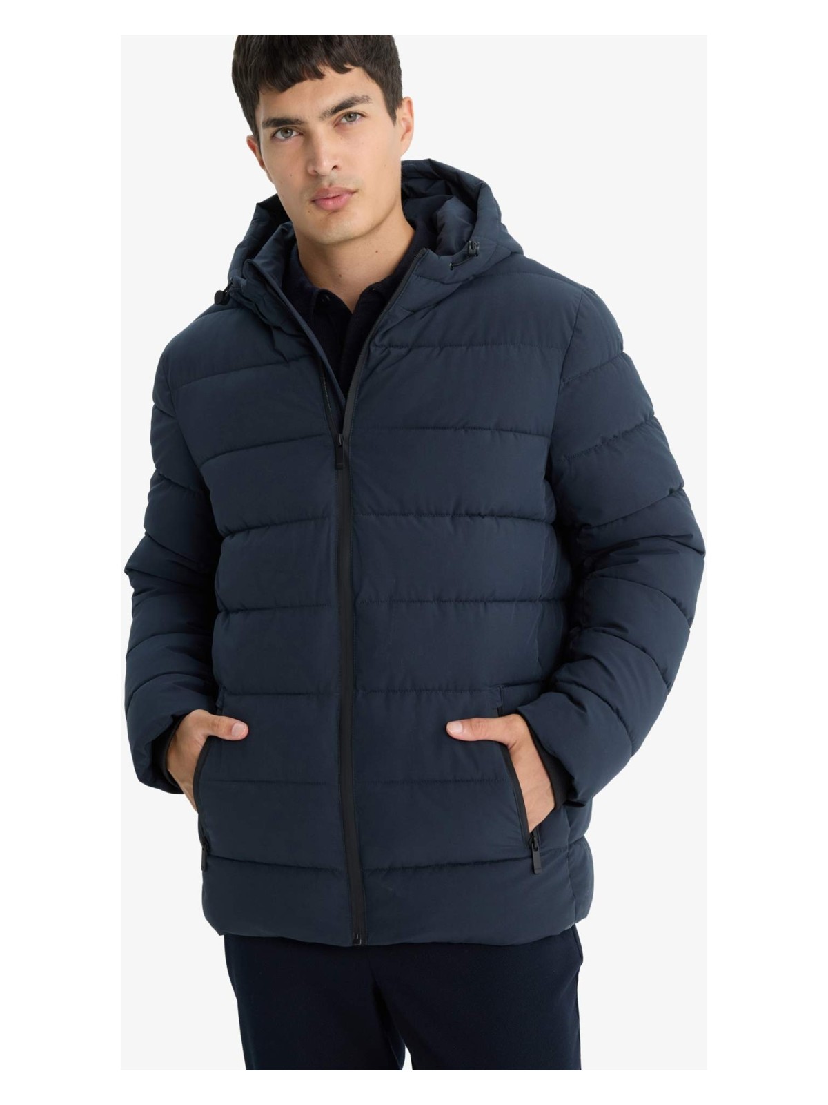 DeFacto Su İtici Slim Fit Dar Kesim Astarlı Kapüşonlu Fermuarlı Cepli Dolgulu Mont R0216AZ25AU - Görsel 4