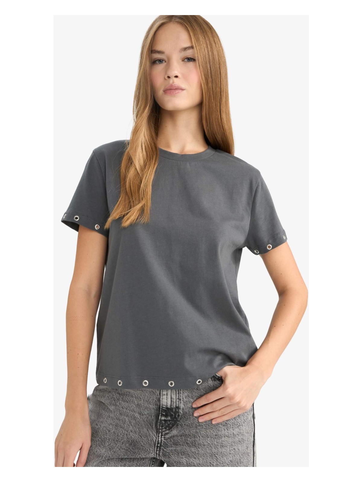 DeFacto %100 Pamuk Loose Fit Tişört G3130AX25AU