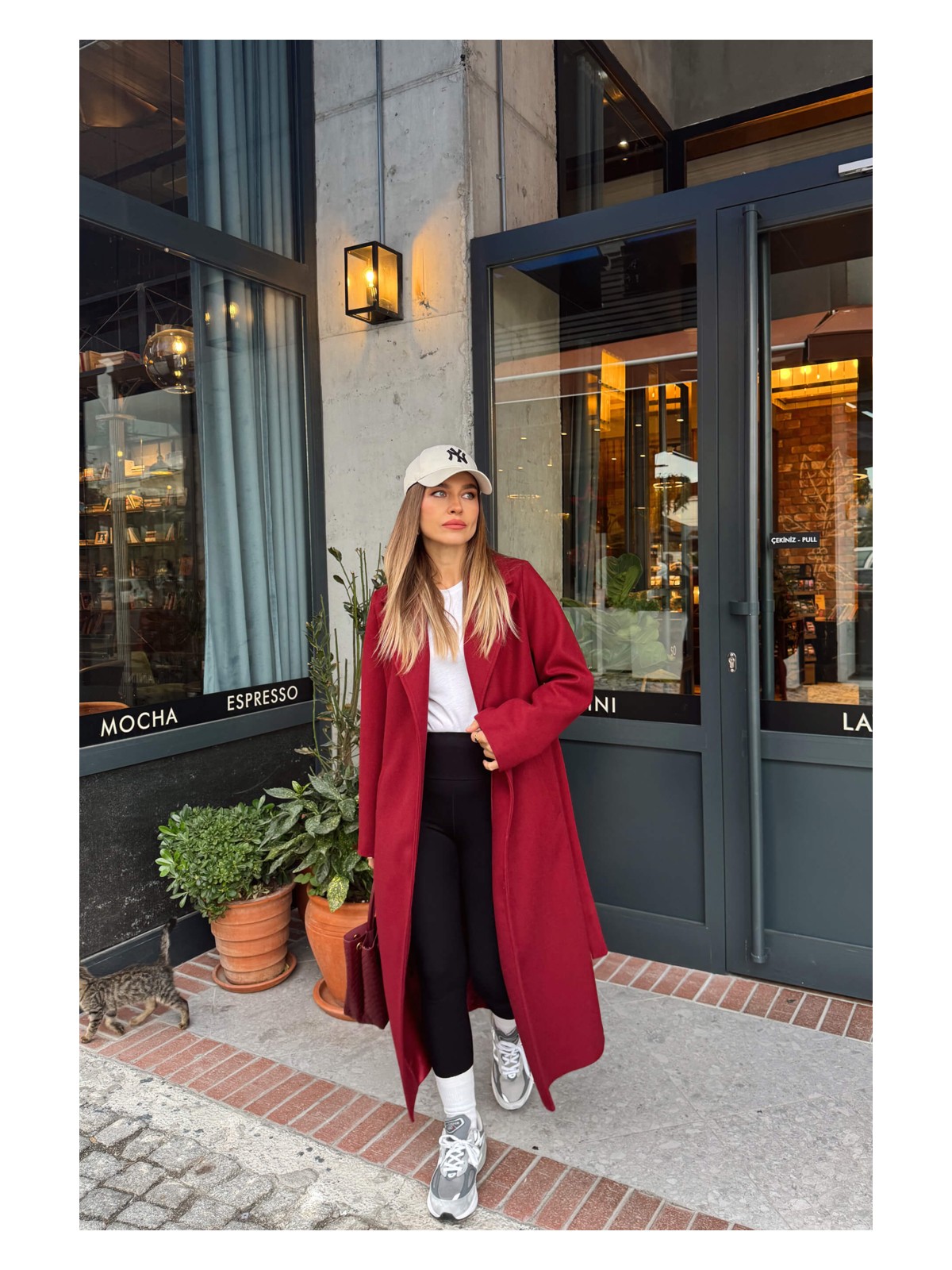 Sue Store Koyu Kırmızı Astarlı Kaşe Kaban - Görsel 3