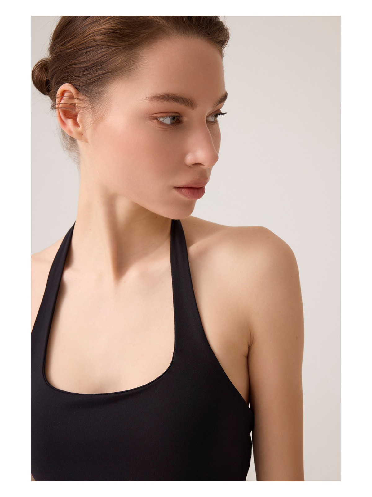 Los Ojos x Ece Siyah Halter Yaka Top Halter Tank - Görsel 3