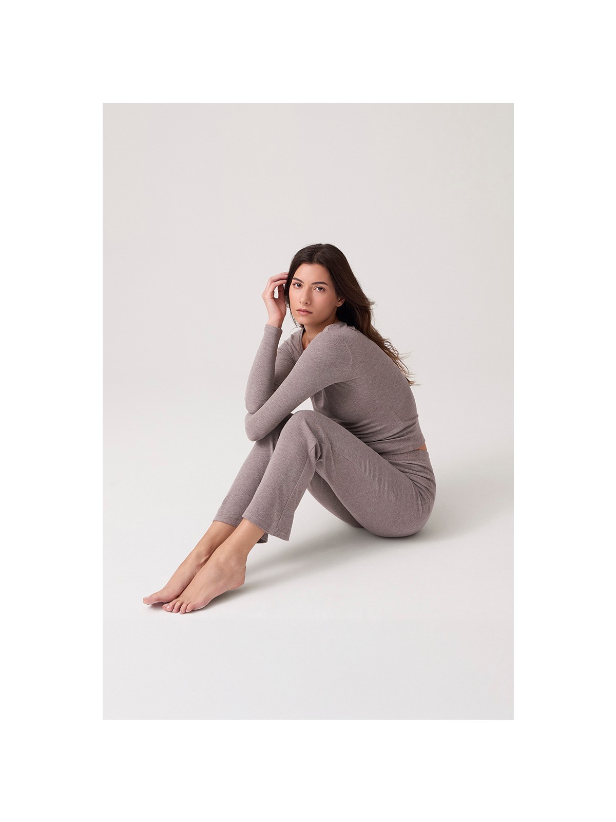 Los Ojos x Ece Kahverengi Modal Kumaşlı Uzun Kollu Eşofmanlı Pijama Takımı Ribbed Pj2 - Görsel 3