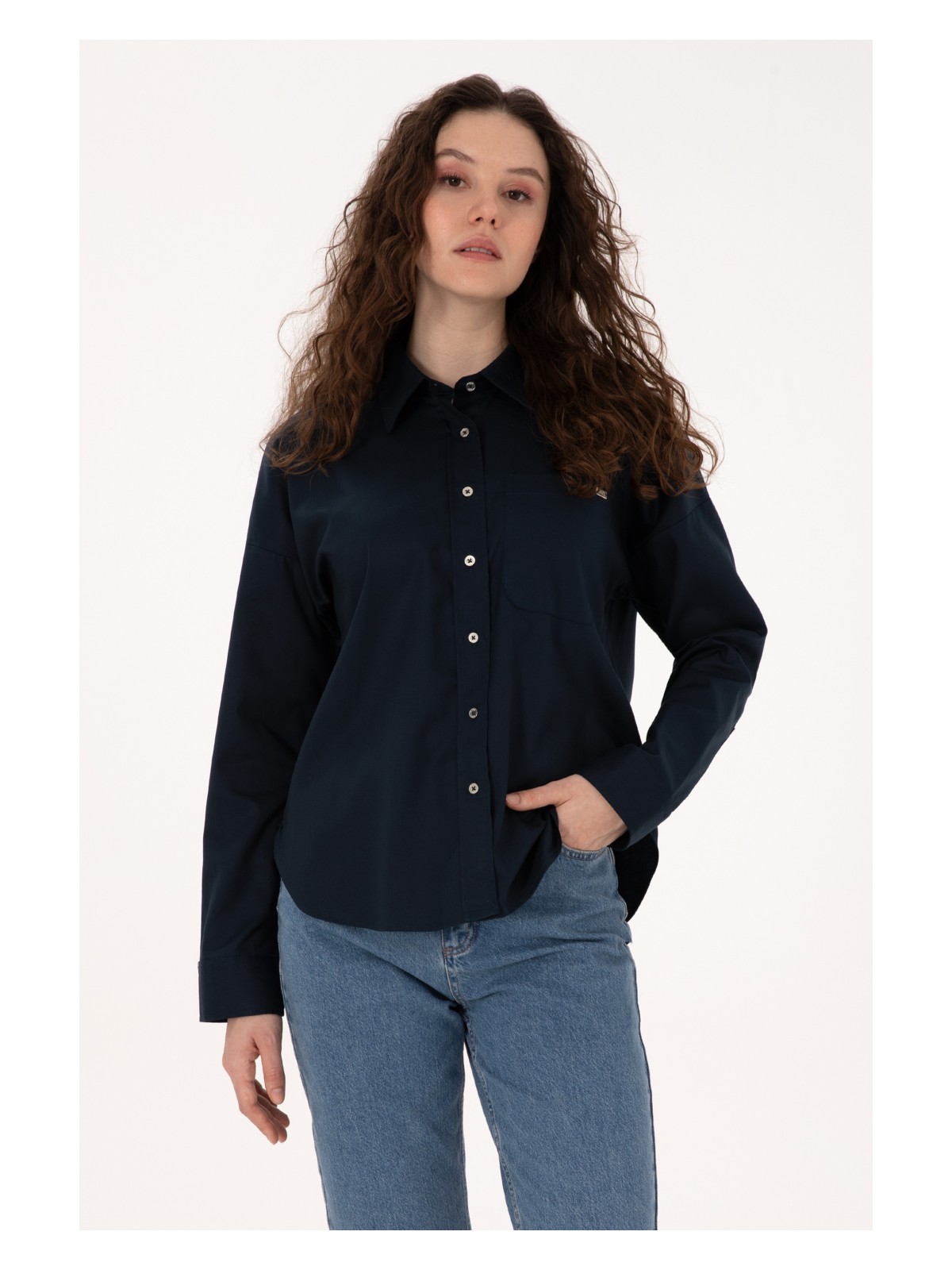 U.S. Polo Assn. U.s. Polo Assn. Kadın Siyah Gömlek Desenli 50316377-VR046 - Görsel 3