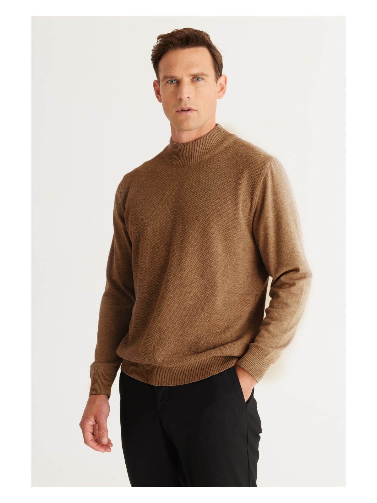 Altınyıldız Classics ALTINYILDIZ CLASSICS Erkek Vizon Standart Fit Normal Kesim Yarım Balıkçı Yaka Pamuklu Triko Kazak