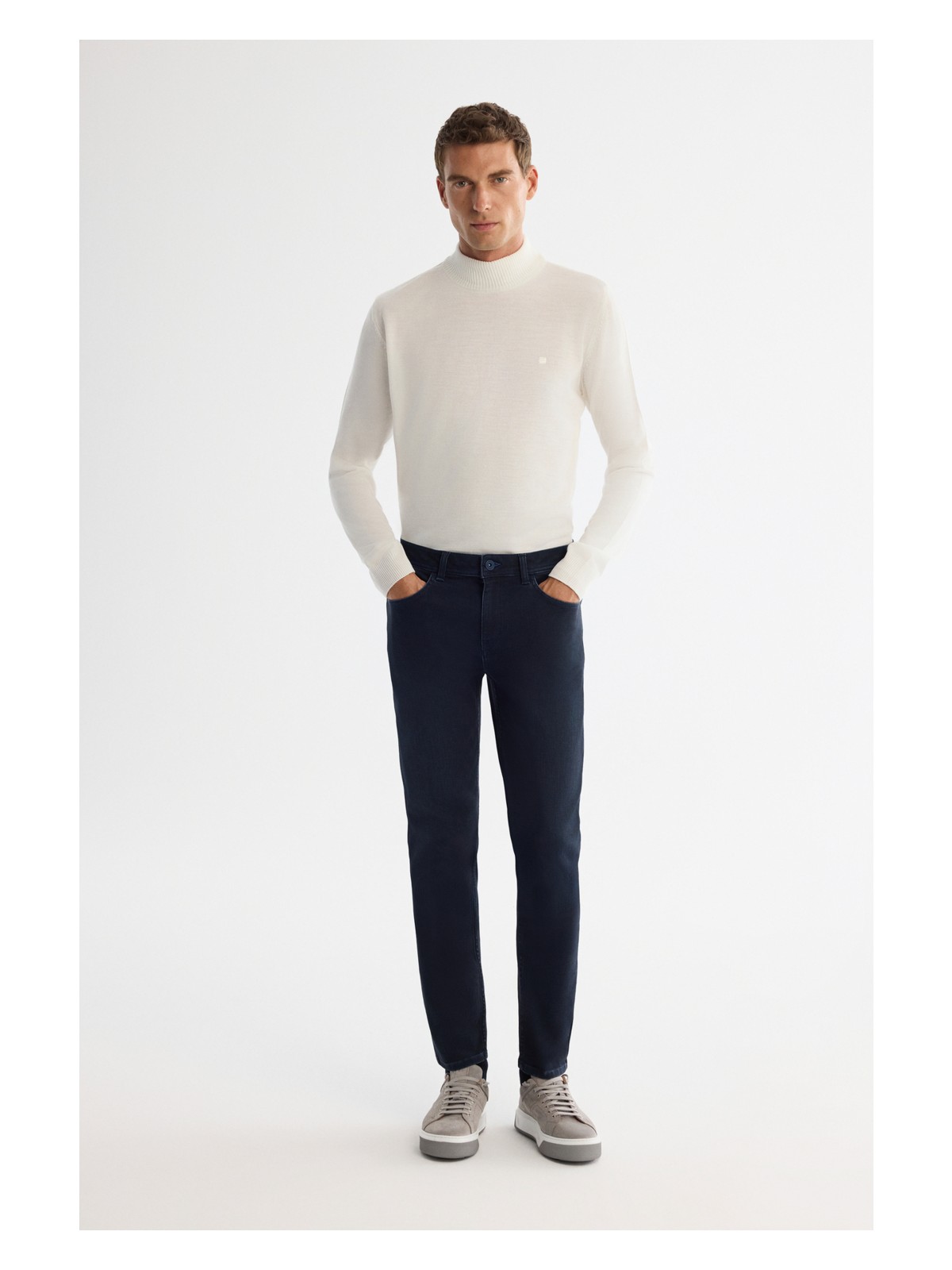 AVVA Erkek Lacivert Eskitme Yıkama Overdy Berlin Slim Fit Jean Pantolon A42Y3523