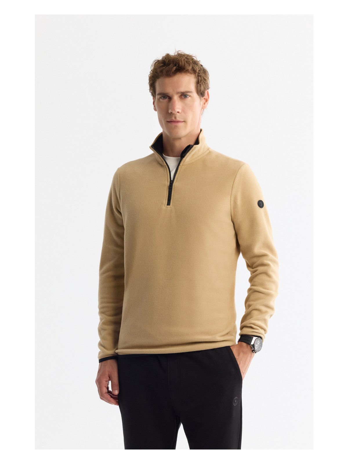AVVA Erkek Bej Dik Yaka Fermuarlı Soft Touch Polar Regular Fit Sweatshirt E001068