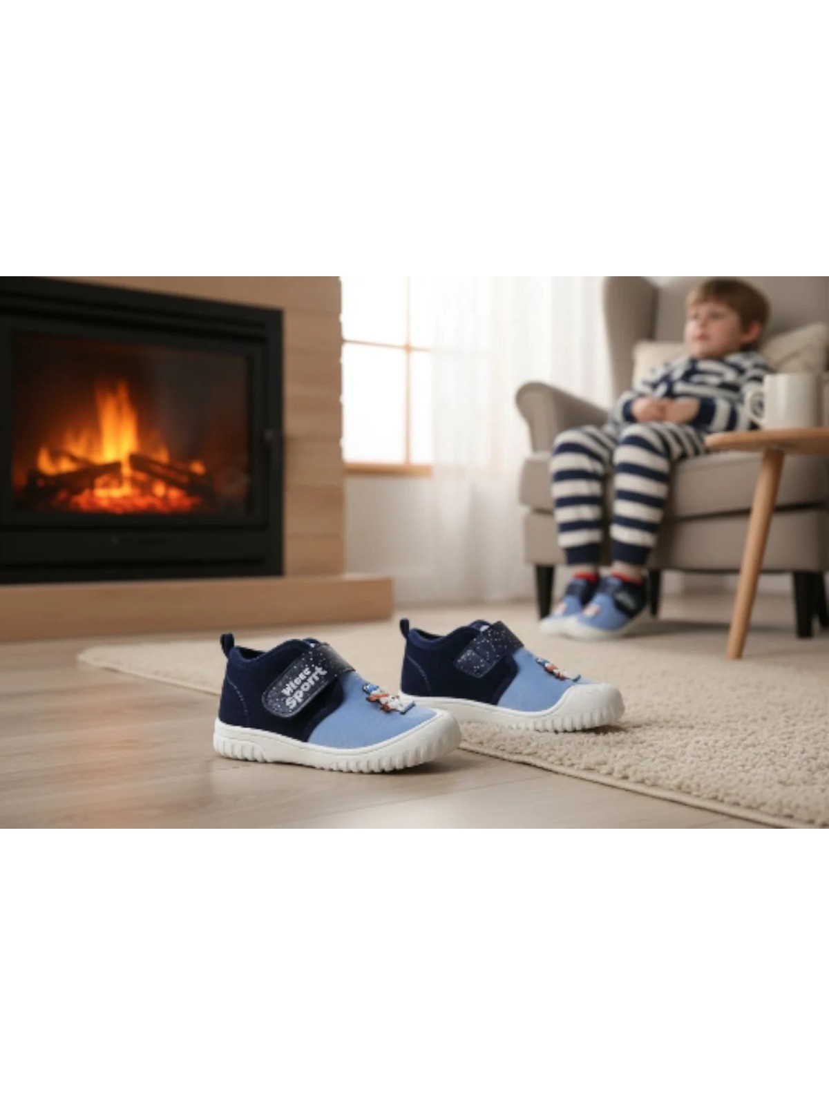 Gezer Çocuk Tam Ortopedik Winter Sport Cırtlı Ev Kreş Anaokulu Panduf