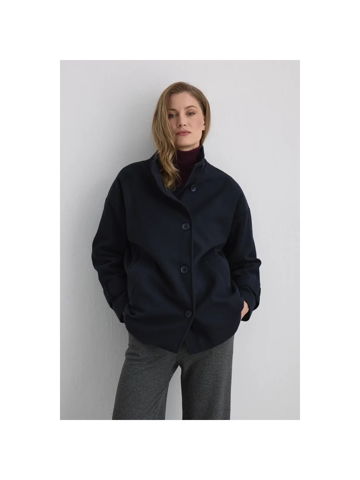 Gusto Dik Yakalı Yün Kaban - Lacivert