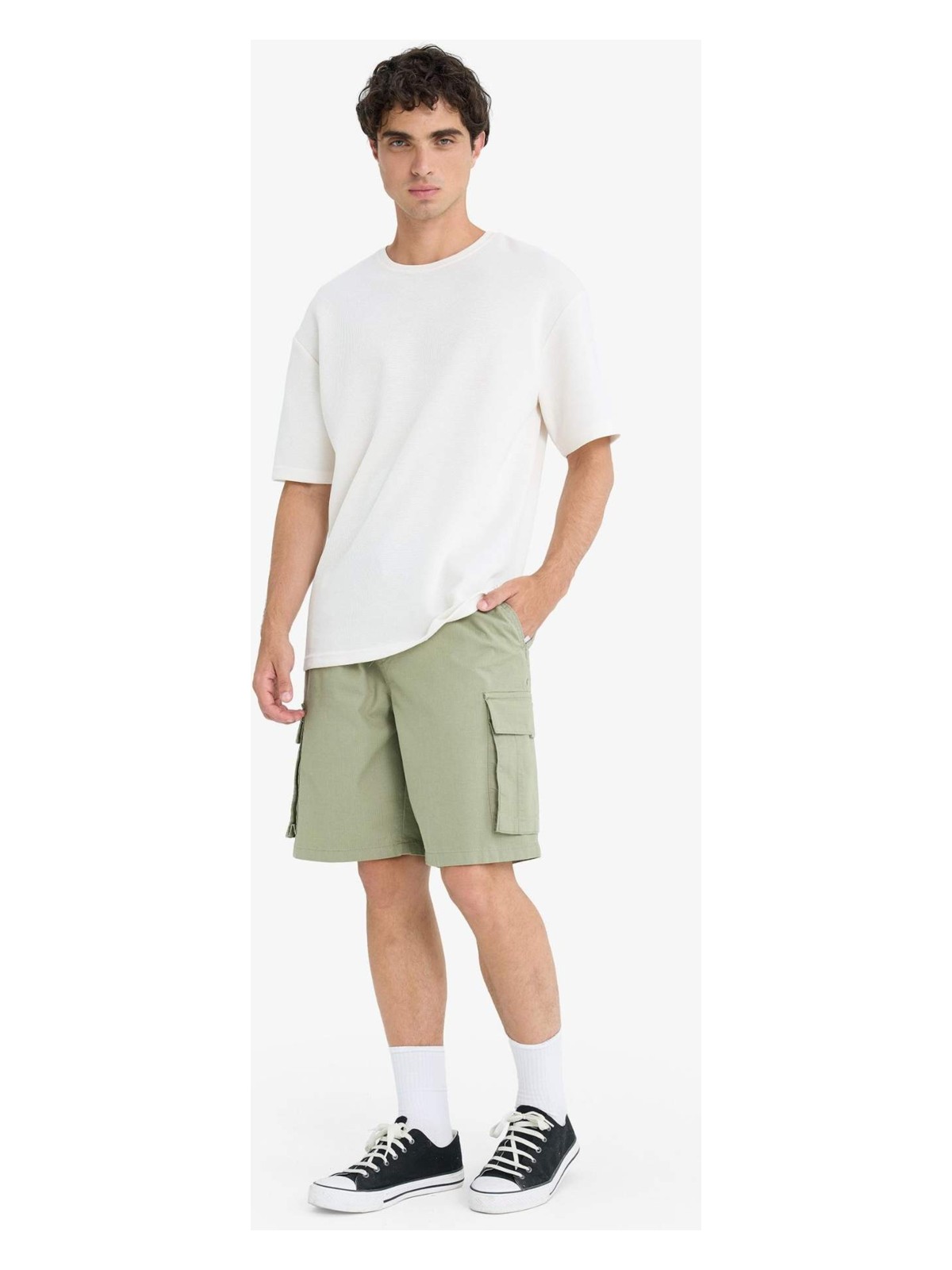 DeFacto Kargo Fit Gabardin Bermuda Şort C5400AX25SM - Görsel 8