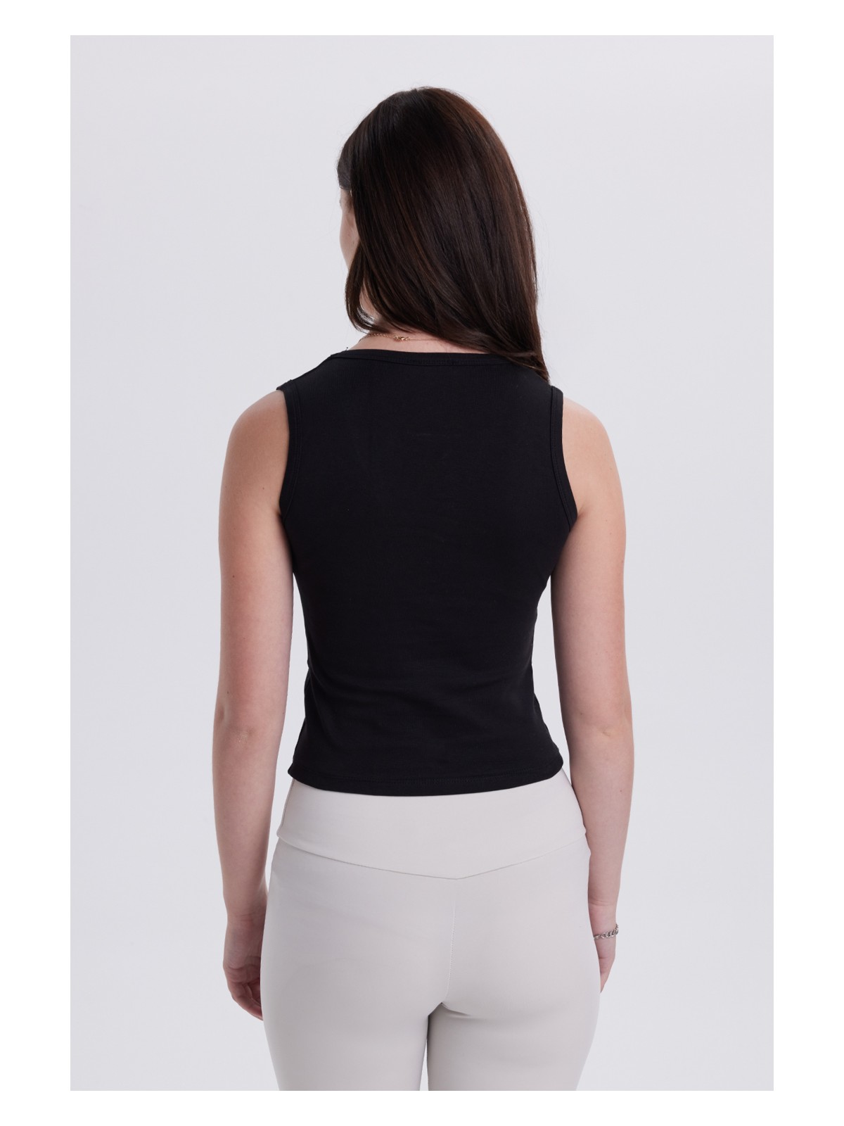 Tudors Kadın Slim Fit Dar Kesim V Yaka Sıfır Kol Pamuklu Ribanalı Siyah Bluz - Görsel 7