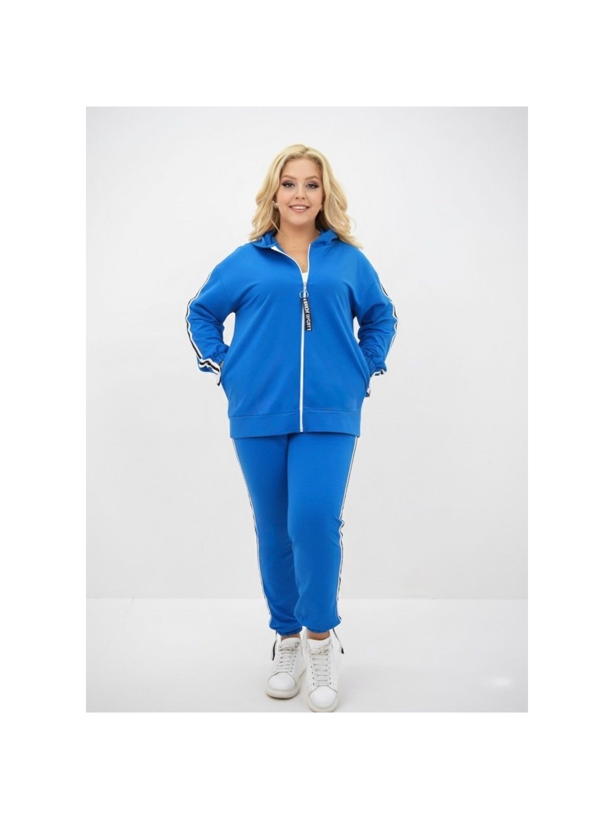 Koza Kadın Büyük Beden Kapüşonlu Eşofman Takımı 8136-25 Saks Renkli İşlevsel Cep Detaylarıyla - Görsel 8