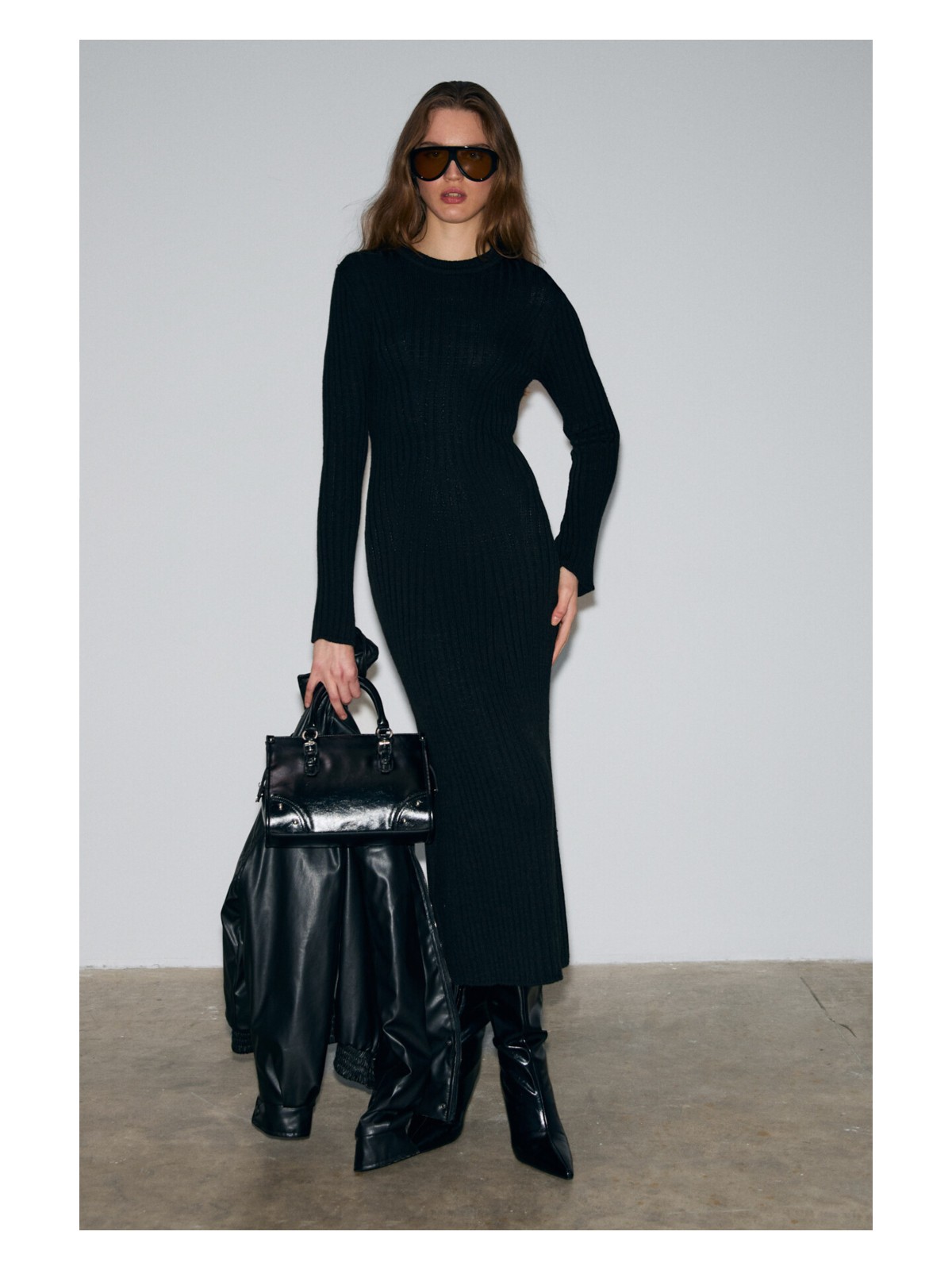 Grimelange DUENDE Kadın Yuvarlak Yaka Çizgi Desenli Slim Fit Triko Siyah Elbise