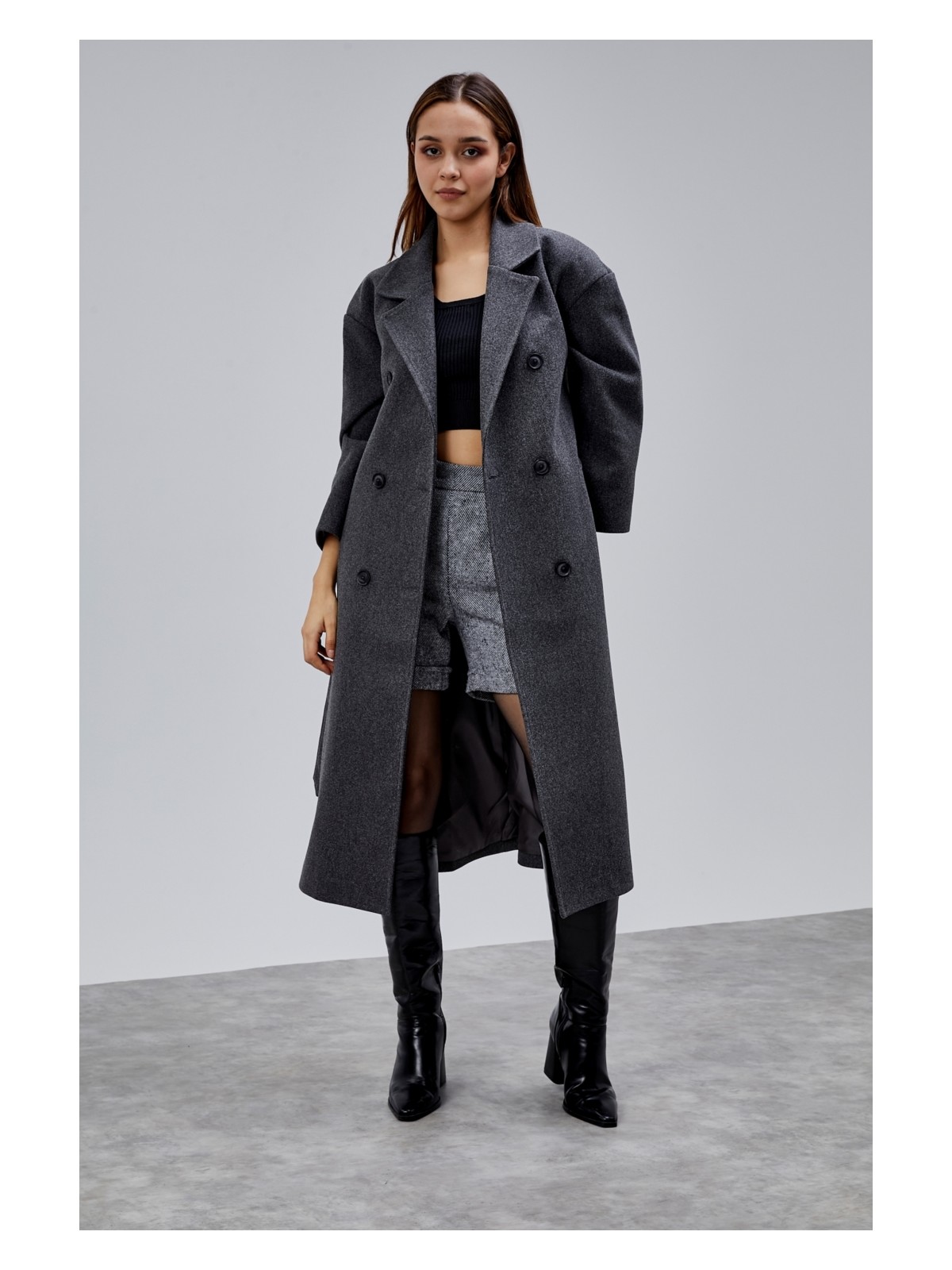 Bolivente Gri Kruvaze Kapama Belden Bağlamalı Geniş Kalıp Kaşe Kaban - Görsel 7