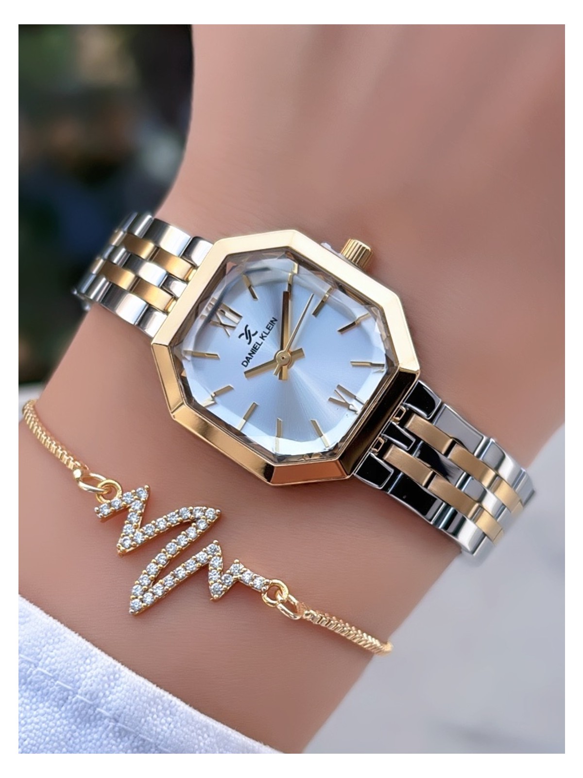 Daniel Klein Orijinal Çelik Kordon Kadın Kol Saati 3 Atm Su Geçirmezlik Gold Gümüş Renk Bileklik Hediyeli