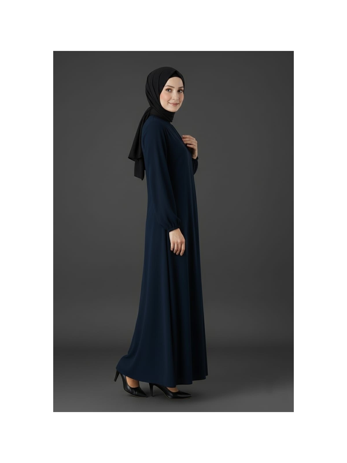 Medine Ipeği Mevlana Kesim Cepli Kuşaklı Bol Ferace Siyah - Görsel 4