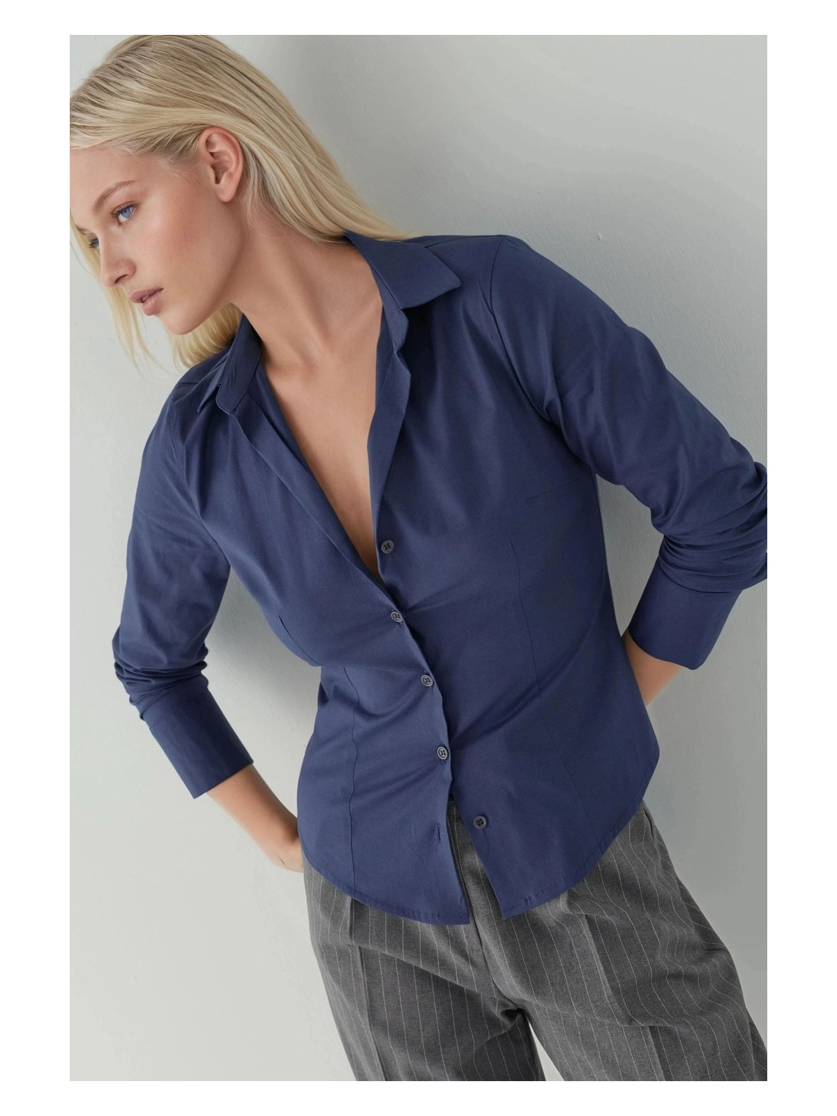 Hiccup Kadın Şık Uzun Kollu Düğmeli Gömlek Lacivert