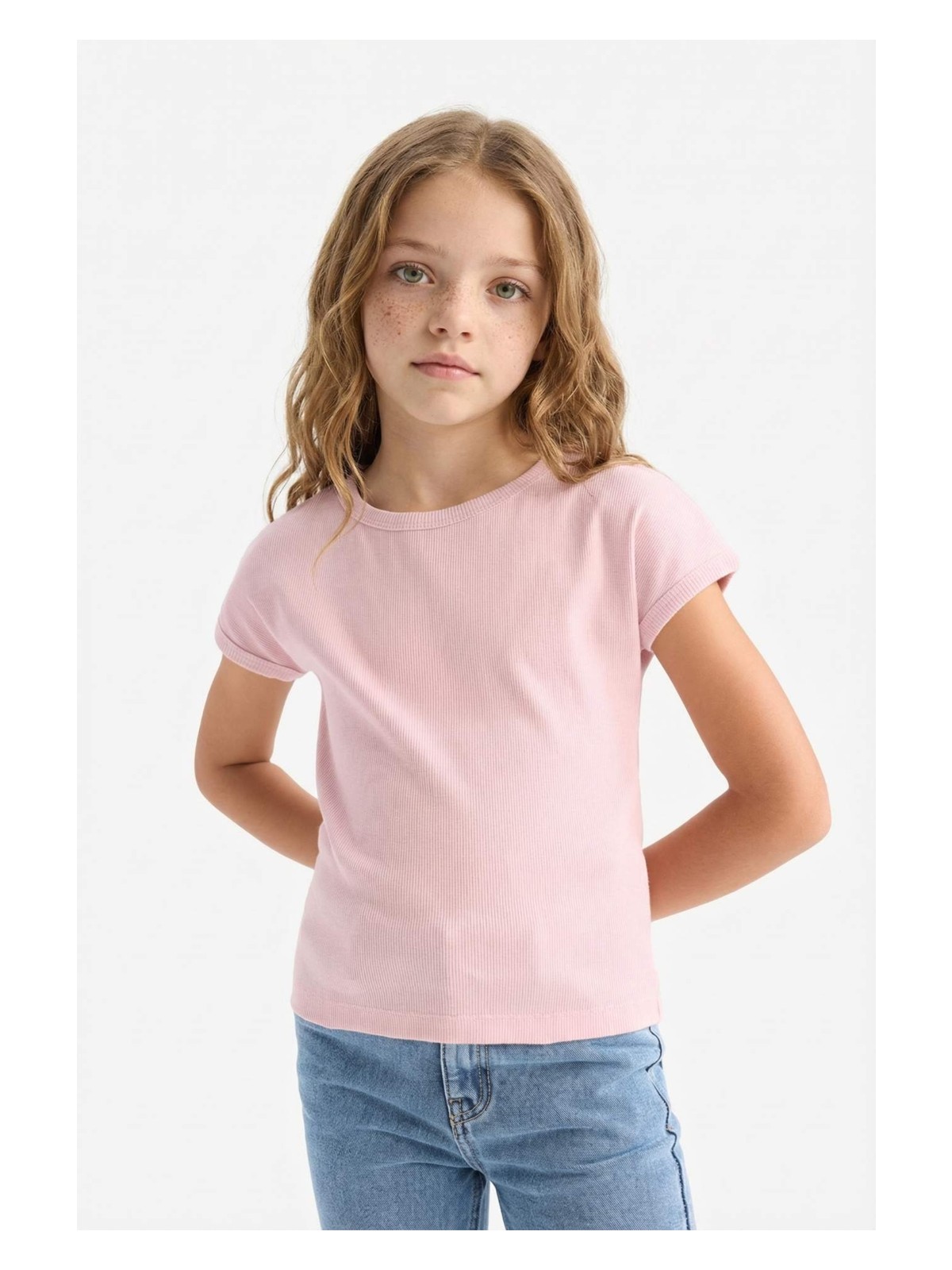 DeFacto Slim Fit Dar Kesim Bisiklet Yaka Basic Düz Fitilli Kaşkorse Kısa Kollu Tişört Kız Çocuk B3053A825SM